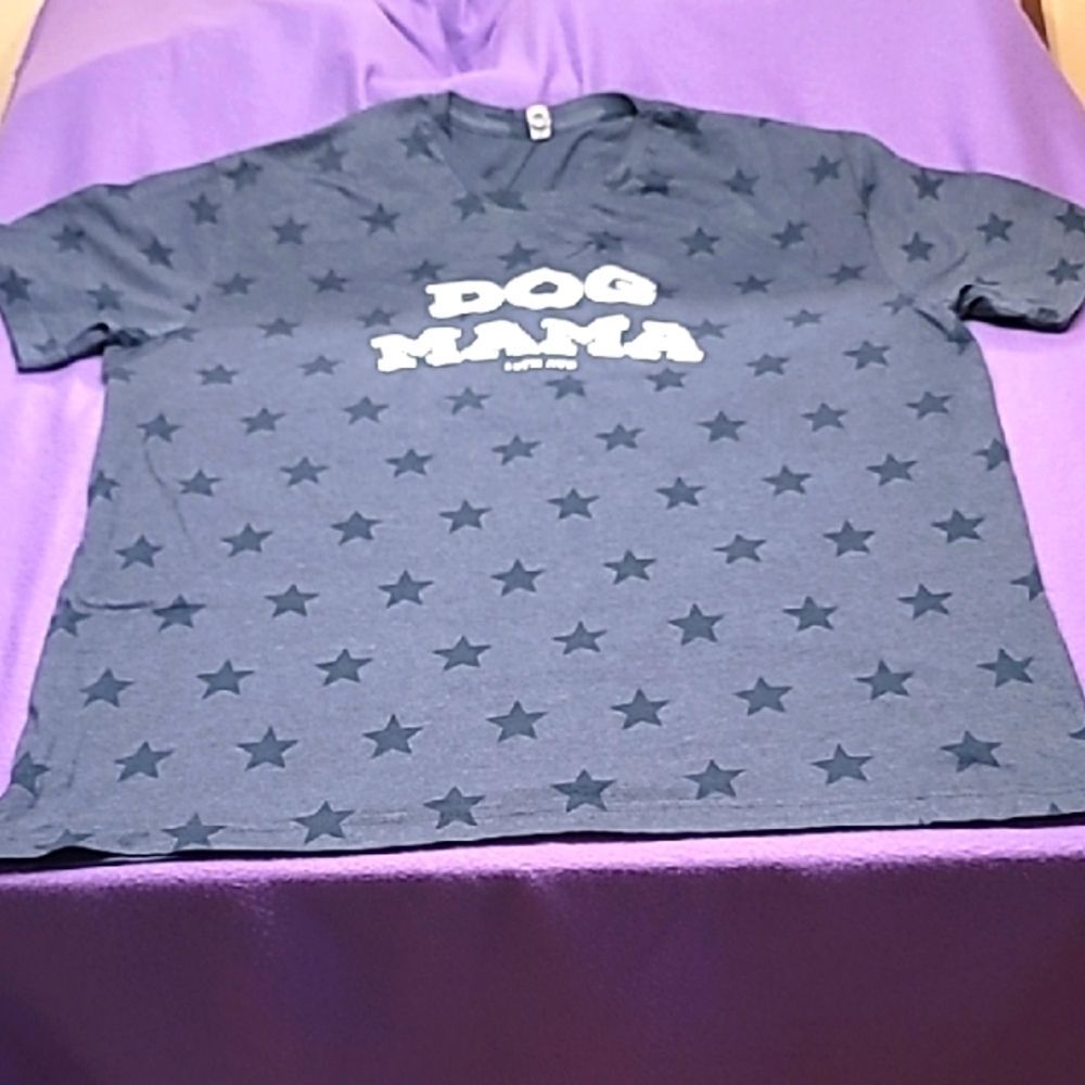 0746. EUC ~ 3XL ~ 55" Chest ~ Dog Mama! ~ What a Great Gift!